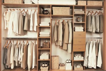 Как выбрать шкаф для одежды в Михайловске